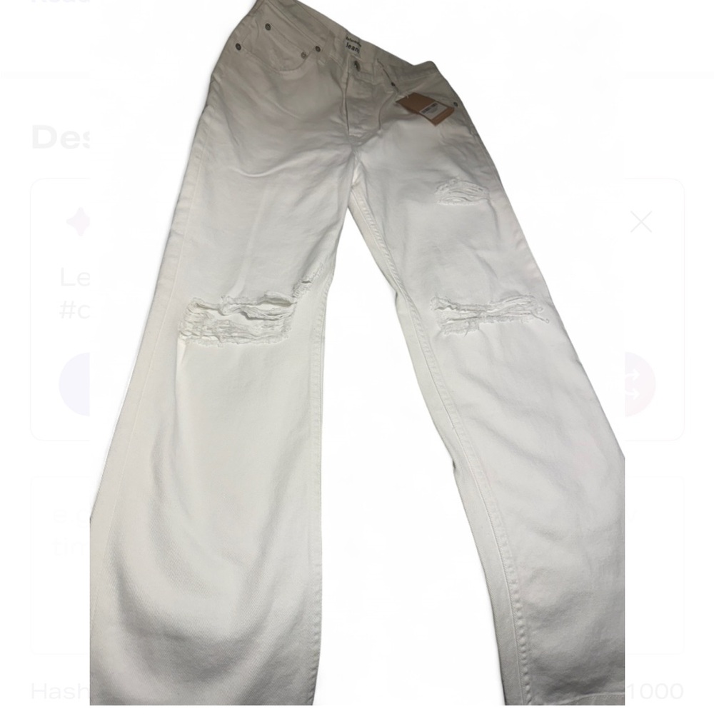Reformation Cynthia High Relaxed Jean White Destroyed Size 27 NWT
